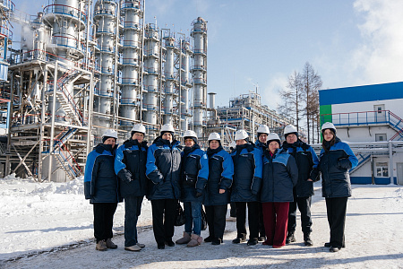 Завод «Омский каучук» начал проводить экскурсии в рамках проекта «Промышленный туризм»